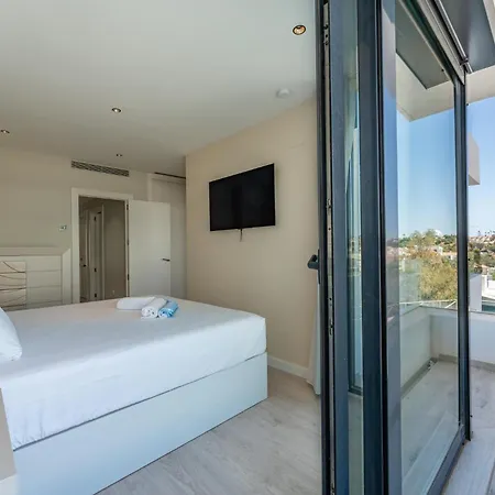 Vakantiehuis 3 Bed Townhouse Escape Costa Del Sol - Pass The Keys *
