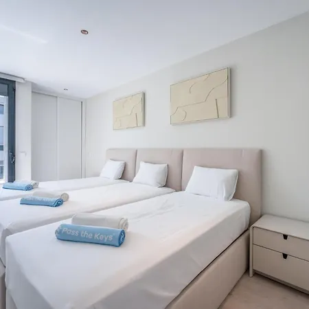 3 Bed Townhouse Escape Costa Del Sol - Pass The Keys Vakantiehuis *