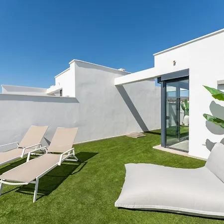 Vakantiehuis 3 Bed Townhouse Escape Costa Del Sol - Pass The Keys