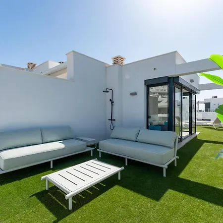 Vakantiehuis 3 Bed Townhouse Escape Costa Del Sol - Pass The Keys *